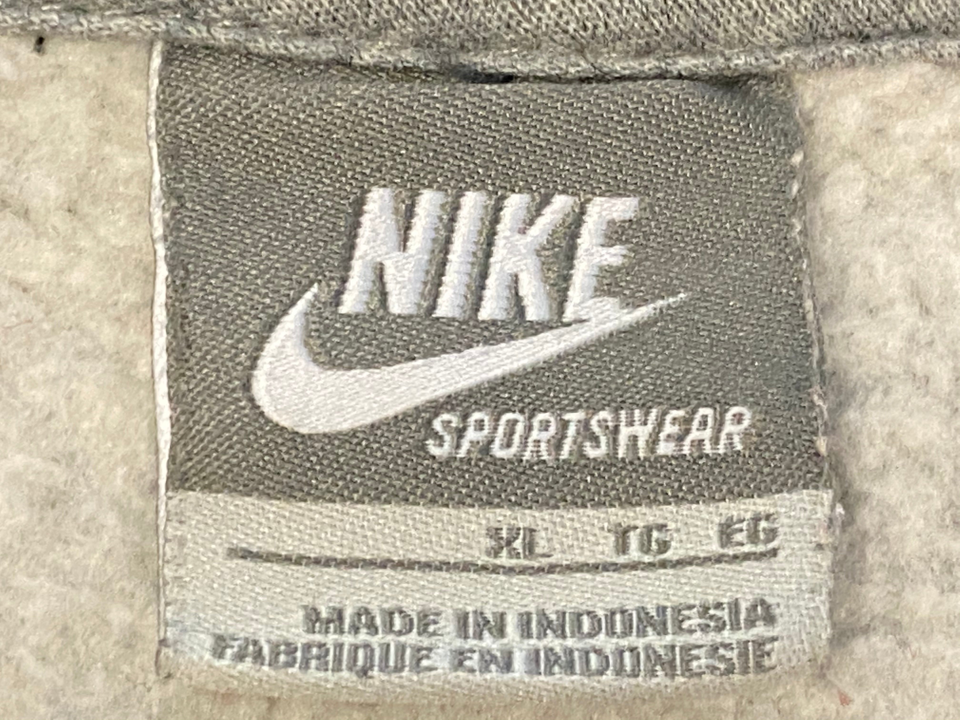 Nike Grey Crew Neck Sweat Shirt - Grey